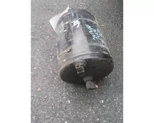 FREIGHTLINER CASCADIA 126 AIR TANK