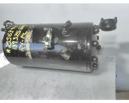 FREIGHTLINER CASCADIA 126 AIR TANK