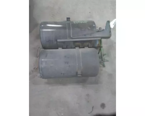 FREIGHTLINER CASCADIA 126 AIR TANK