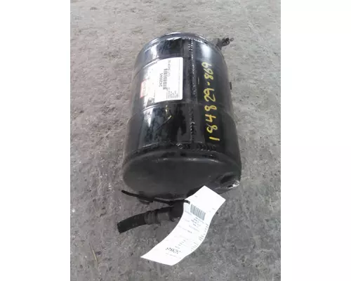 FREIGHTLINER CASCADIA 126 AIR TANK