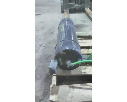 FREIGHTLINER CASCADIA 126 AIR TANK