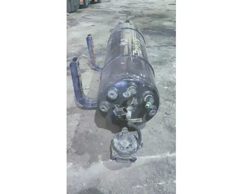 FREIGHTLINER CASCADIA 126 AIR TANK