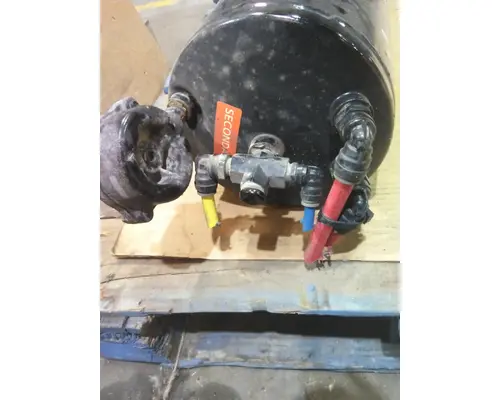 FREIGHTLINER CASCADIA 126 AIR TANK