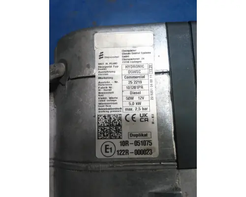 FREIGHTLINER CASCADIA 126 AUXILLARY HEATER