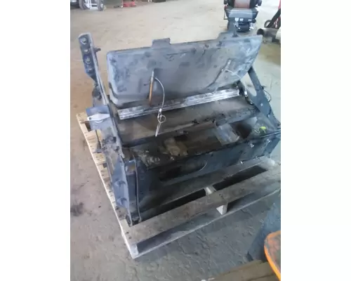 FREIGHTLINER CASCADIA 126 BATTERY BOX