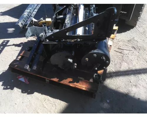 FREIGHTLINER CASCADIA 126 BATTERY BOX