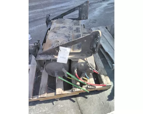 FREIGHTLINER CASCADIA 126 BATTERY BOX