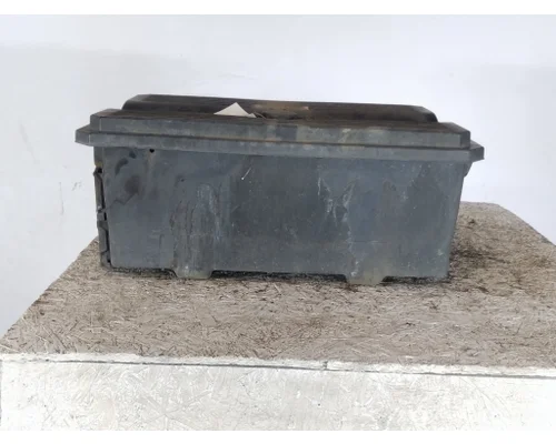 FREIGHTLINER CASCADIA 126 BATTERY BOX