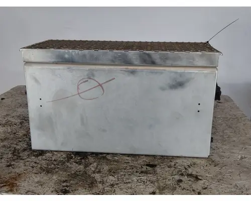 FREIGHTLINER CASCADIA 126 BATTERY BOX