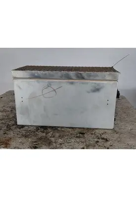 FREIGHTLINER CASCADIA 126 BATTERY BOX