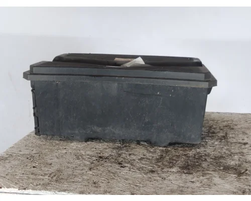 FREIGHTLINER CASCADIA 126 BATTERY BOX