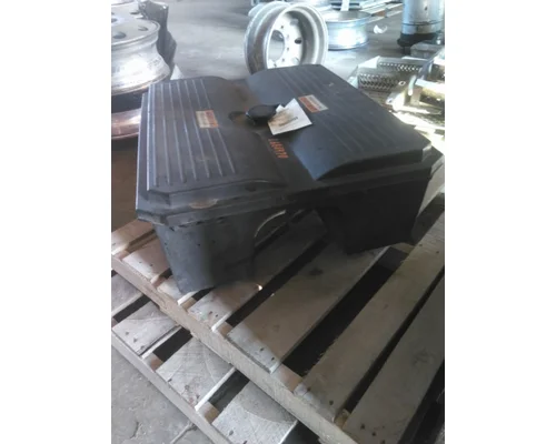 FREIGHTLINER CASCADIA 126 BATTERY BOX