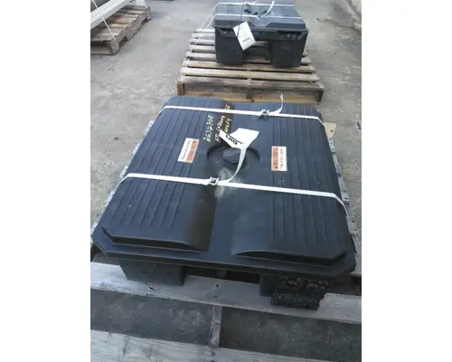 FREIGHTLINER CASCADIA 126 BATTERY BOX