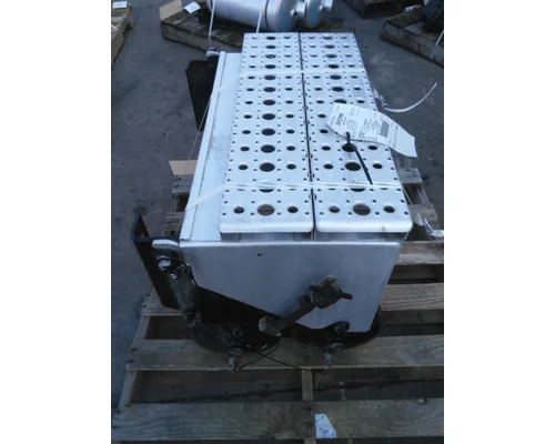 FREIGHTLINER CASCADIA 126 BATTERY BOX