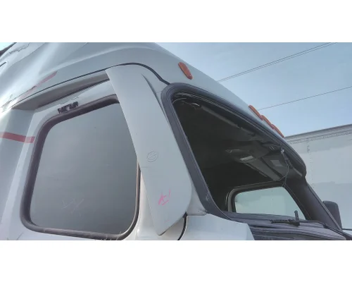 FREIGHTLINER CASCADIA 126 BODY PARTS, MISC.