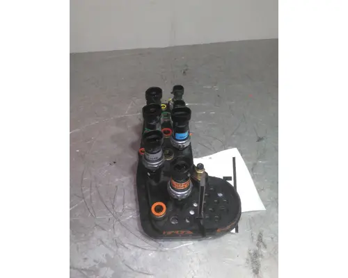 FREIGHTLINER CASCADIA 126 BULKHEAD CONTROL MODULE (BHM)