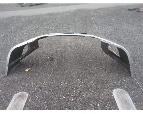 FREIGHTLINER CASCADIA 126 BUMPER ASSEMBLY, FRONT