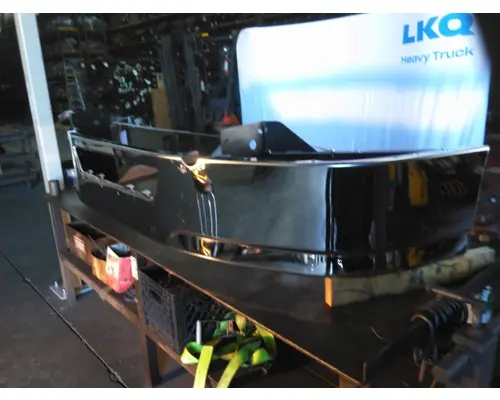 FREIGHTLINER CASCADIA 126 BUMPER ASSEMBLY, FRONT