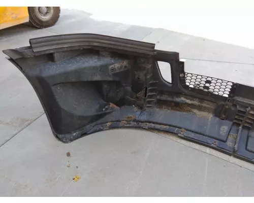 FREIGHTLINER CASCADIA 126 BUMPER ASSEMBLY, FRONT