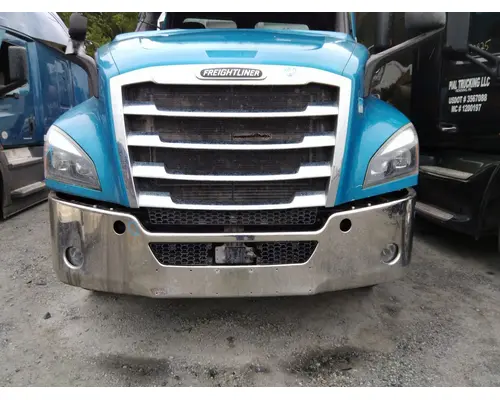 FREIGHTLINER CASCADIA 126 BUMPER ASSEMBLY, FRONT