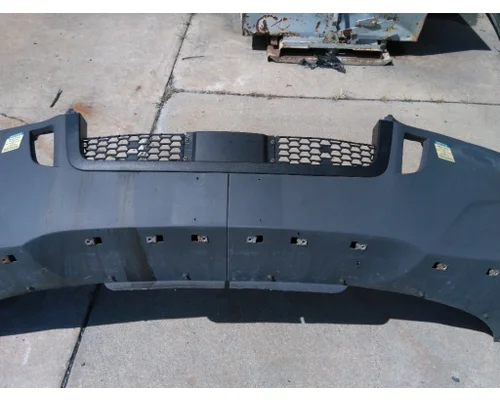 FREIGHTLINER CASCADIA 126 BUMPER ASSEMBLY, FRONT