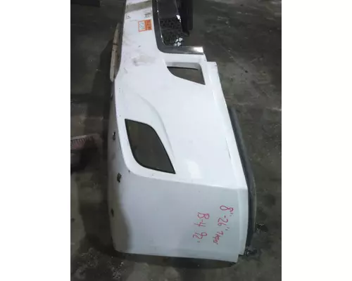 FREIGHTLINER CASCADIA 126 BUMPER ASSEMBLY, FRONT