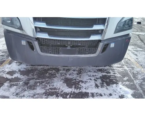 FREIGHTLINER CASCADIA 126 BUMPER ASSEMBLY, FRONT
