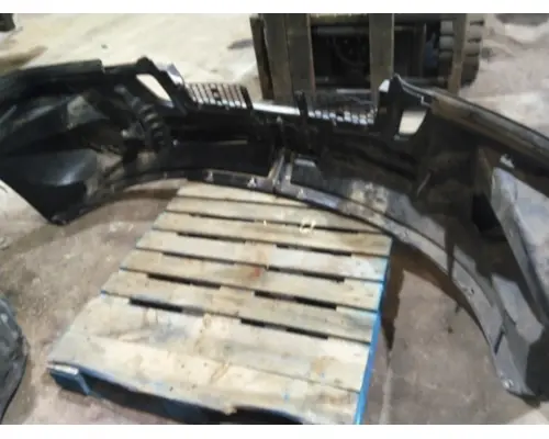 FREIGHTLINER CASCADIA 126 BUMPER ASSEMBLY, FRONT