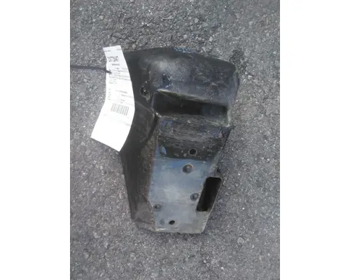 FREIGHTLINER CASCADIA 126 BUMPER BRACKET