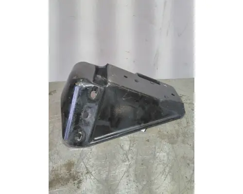 FREIGHTLINER CASCADIA 126 BUMPER BRACKET