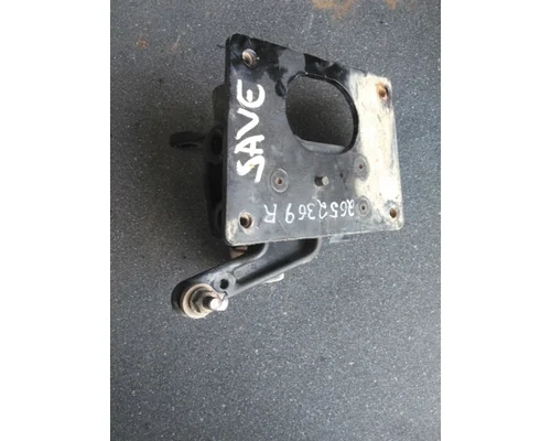 FREIGHTLINER CASCADIA 126 BUMPER BRACKET