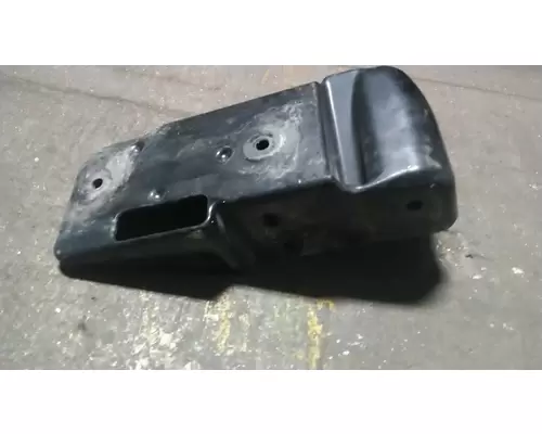 FREIGHTLINER CASCADIA 126 BUMPER BRACKET