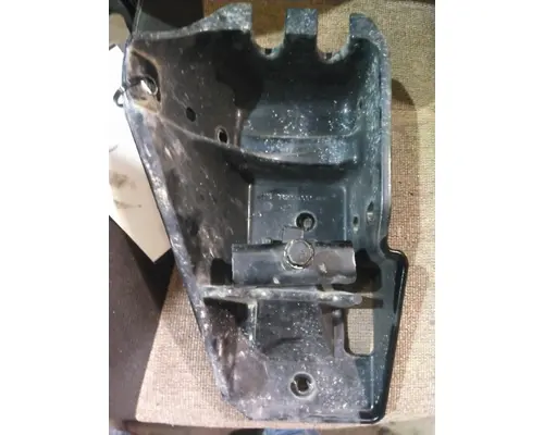 FREIGHTLINER CASCADIA 126 BUMPER BRACKET