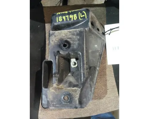 FREIGHTLINER CASCADIA 126 BUMPER BRACKET