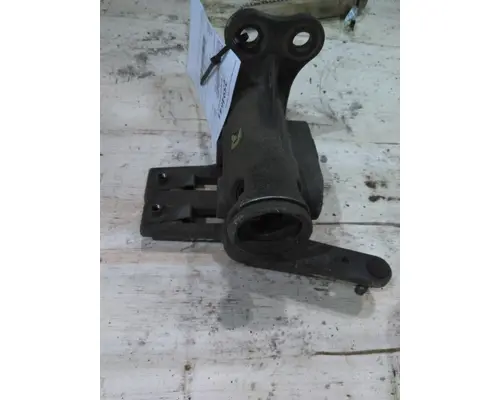 FREIGHTLINER CASCADIA 126 BUMPER BRACKET