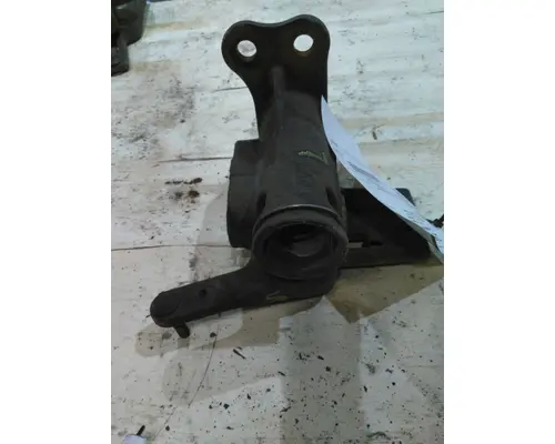 FREIGHTLINER CASCADIA 126 BUMPER BRACKET