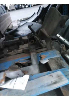 FREIGHTLINER CASCADIA 126 BUMPER BRUSH GUARD