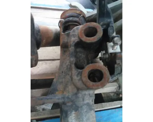 FREIGHTLINER CASCADIA 126 BUMPER BRUSH GUARD