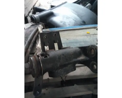 FREIGHTLINER CASCADIA 126 BUMPER BRUSH GUARD