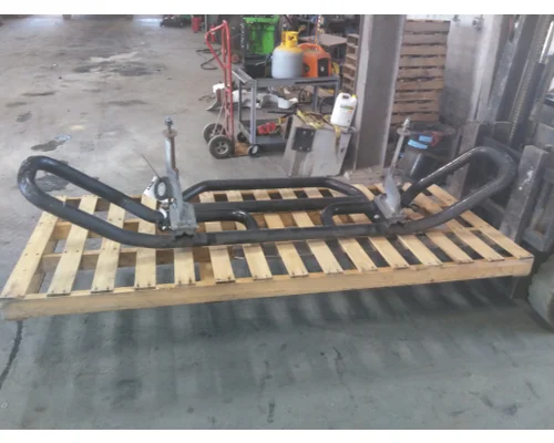 FREIGHTLINER CASCADIA 126 BUMPER BRUSH GUARD