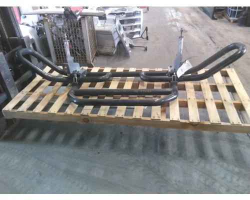 FREIGHTLINER CASCADIA 126 BUMPER BRUSH GUARD