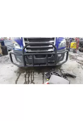 FREIGHTLINER CASCADIA 126 BUMPER BRUSH GUARD