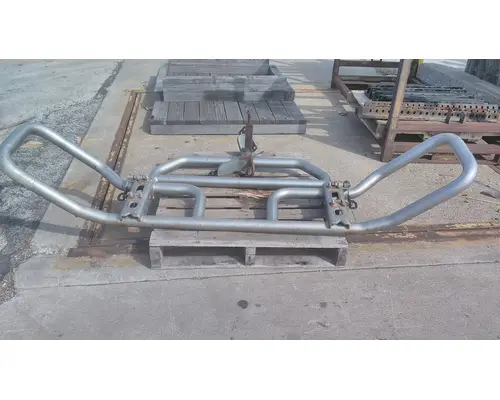 FREIGHTLINER CASCADIA 126 BUMPER BRUSH GUARD