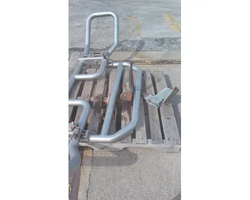 FREIGHTLINER CASCADIA 126 BUMPER BRUSH GUARD