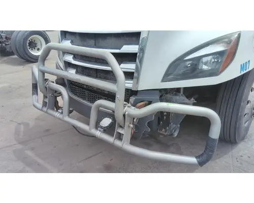 FREIGHTLINER CASCADIA 126 BUMPER BRUSH GUARD