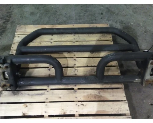 FREIGHTLINER CASCADIA 126 BUMPER BRUSH GUARD