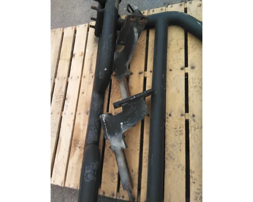 FREIGHTLINER CASCADIA 126 BUMPER BRUSH GUARD