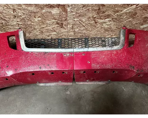 FREIGHTLINER CASCADIA 126 Bumper Assembly, Front