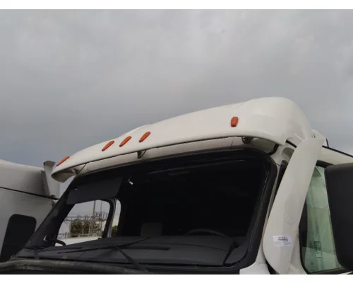 FREIGHTLINER CASCADIA 126 CAB CLIP