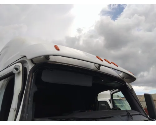FREIGHTLINER CASCADIA 126 CAB CLIP